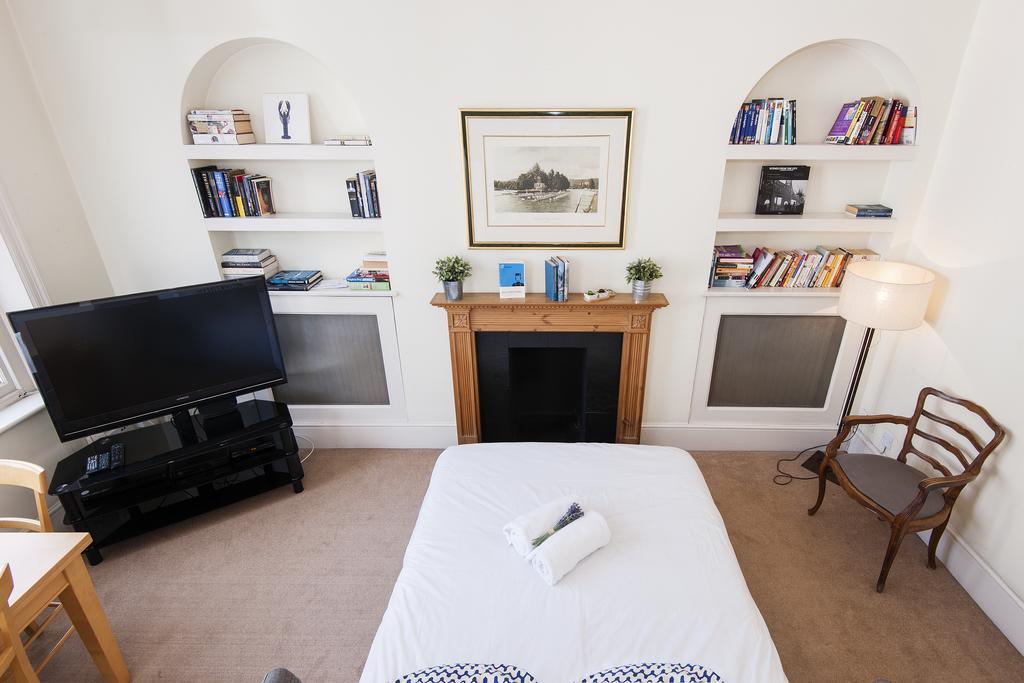 The Stratford Road Pied-A-Terre Apartment London Bagian luar foto